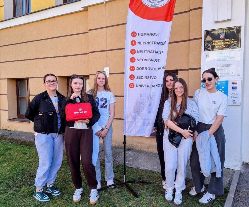 Treće mjesto za učenice OŠ Drenje na natjecanju Crvenog križa