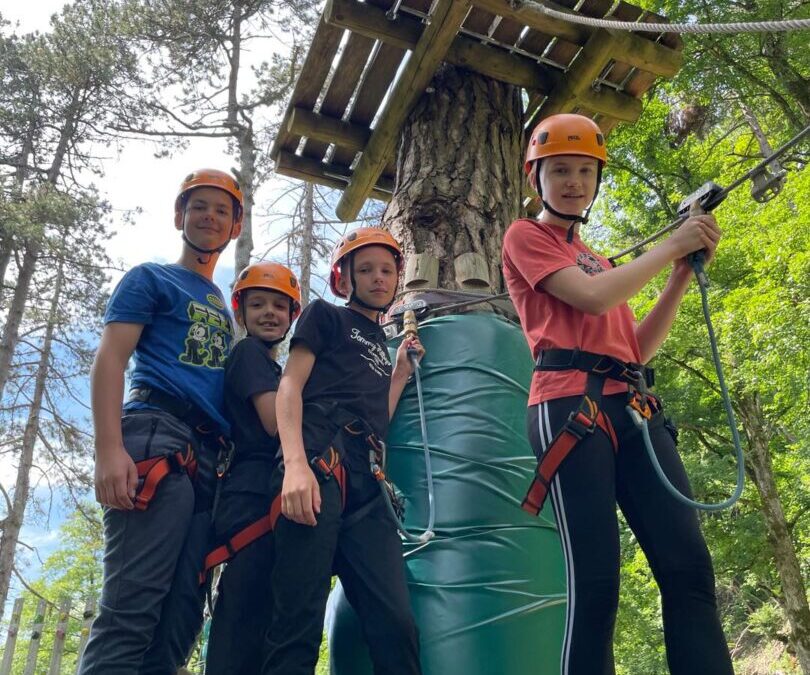 Planinari OŠ Drenje u adrenalinskoj avanturi